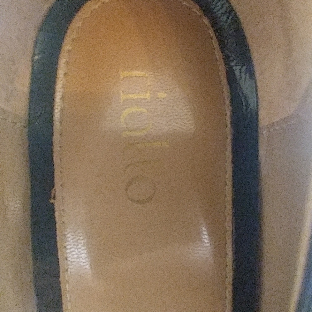 Vintage Rialto buckle pumps - Picture 8 of 8